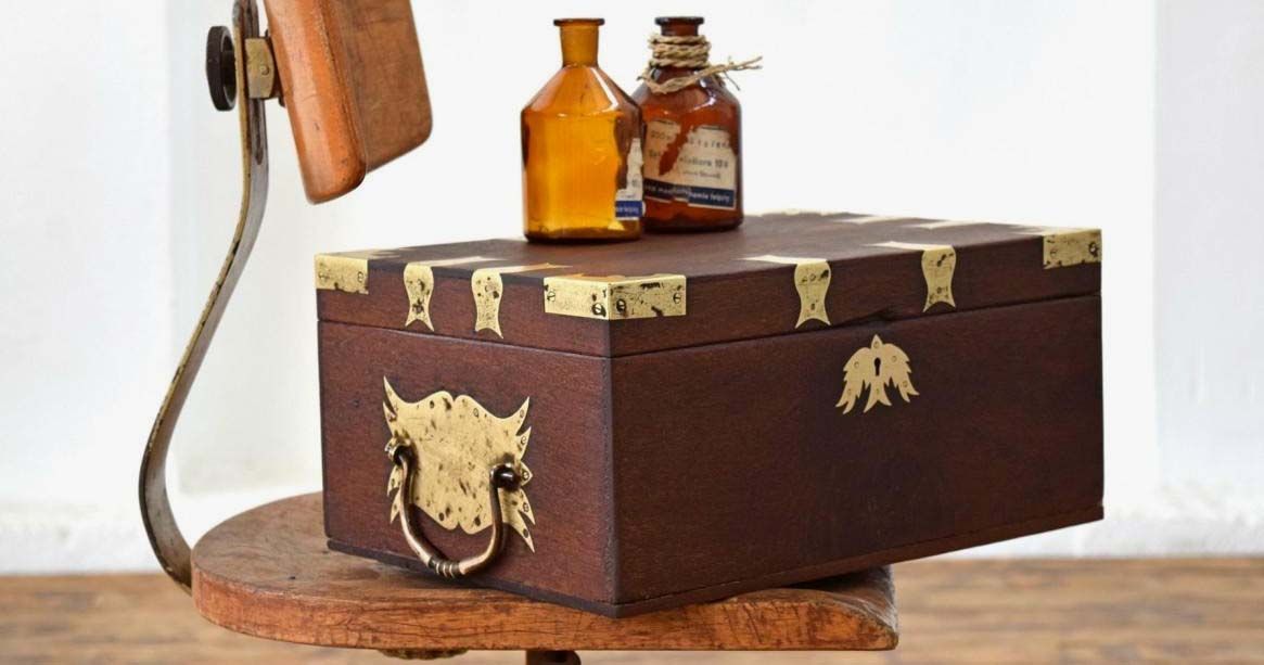 Kiste mit Deckel Teak Holz Alt Uhrmacher Antik Vintage Messing