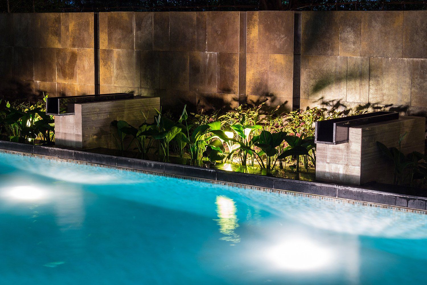 impianti di illuminazione piscine