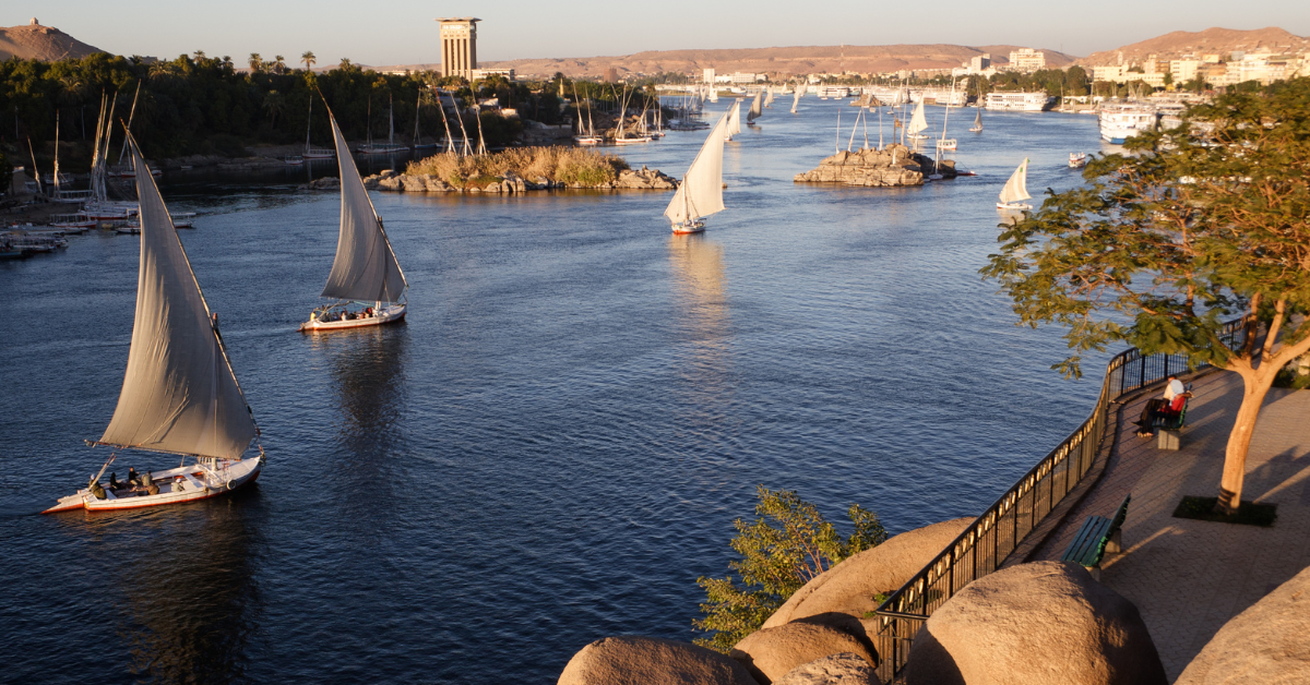 Egipto Mágico: De las Pirámides al Mar Rojo en 11 Días