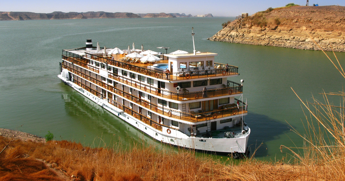 Tesoros del Antiguo Egipto: De El Cairo hasta Aswan con Crucero