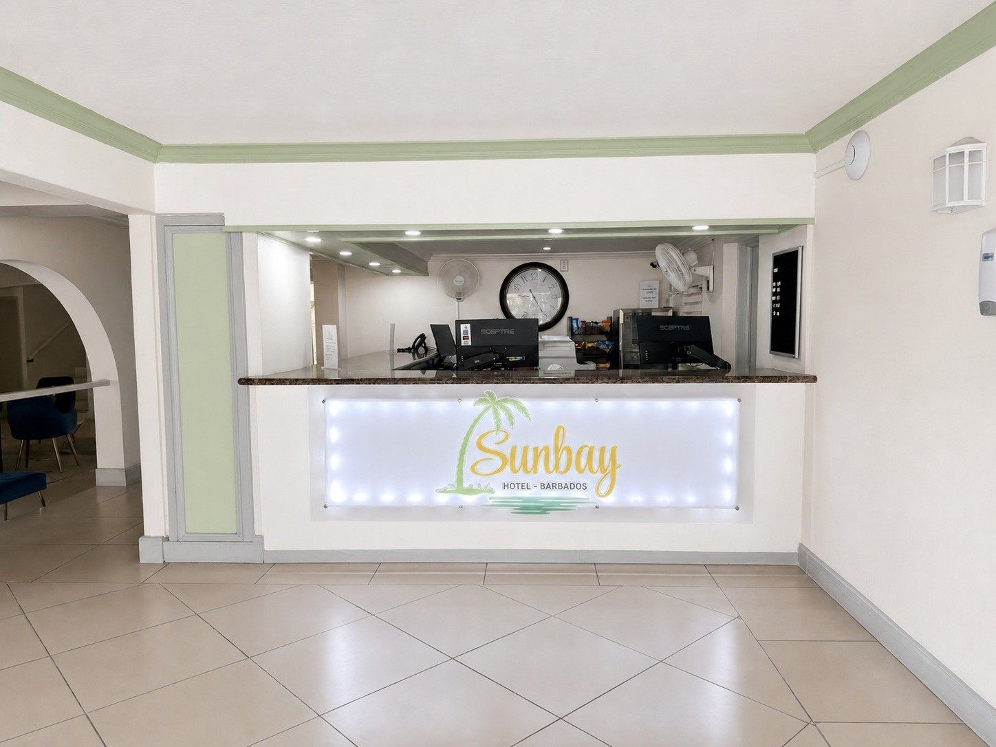 24-Hour Front Desk