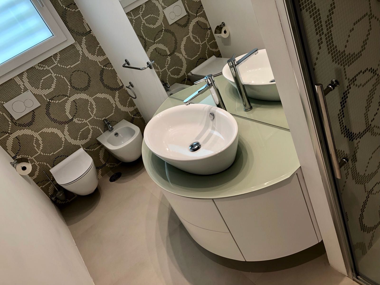 top lavabo in vetro 