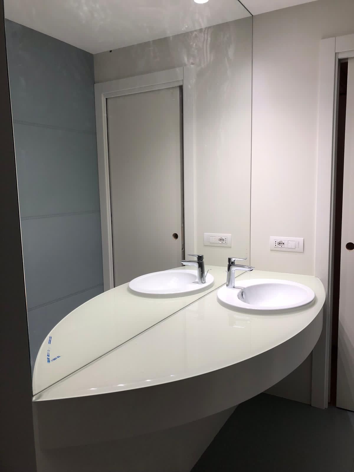 top bagno in vetro 