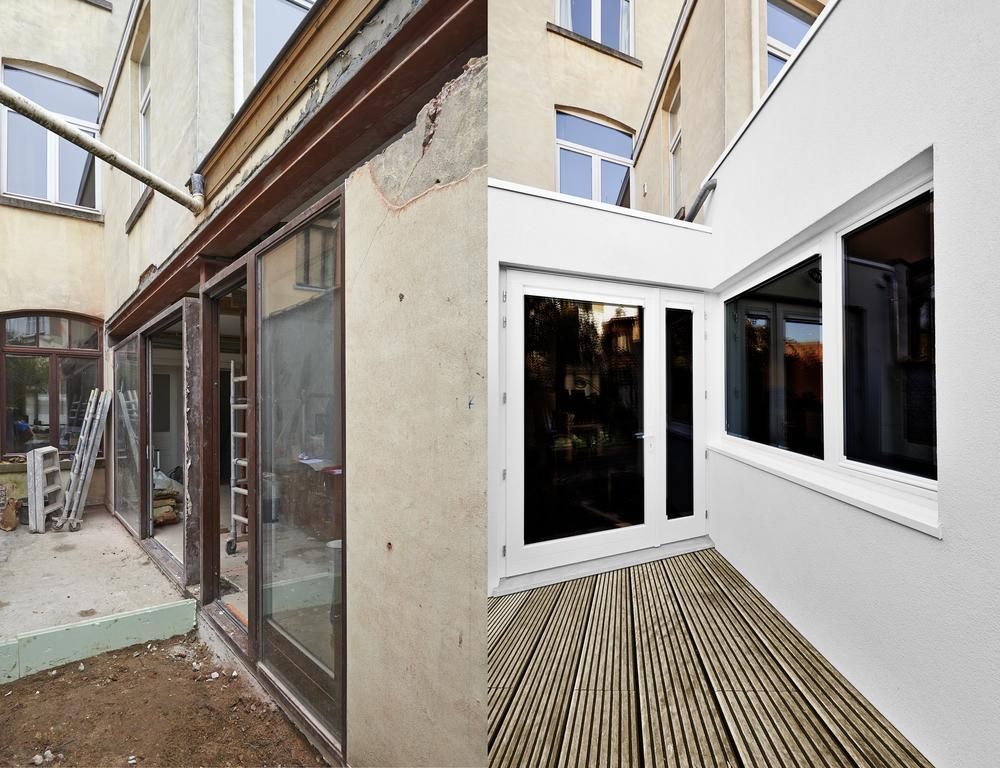 A Before and After Picture of A Building Being Remodeled — Mezcon Renovations & Maintenance in Eaglemont, VIC