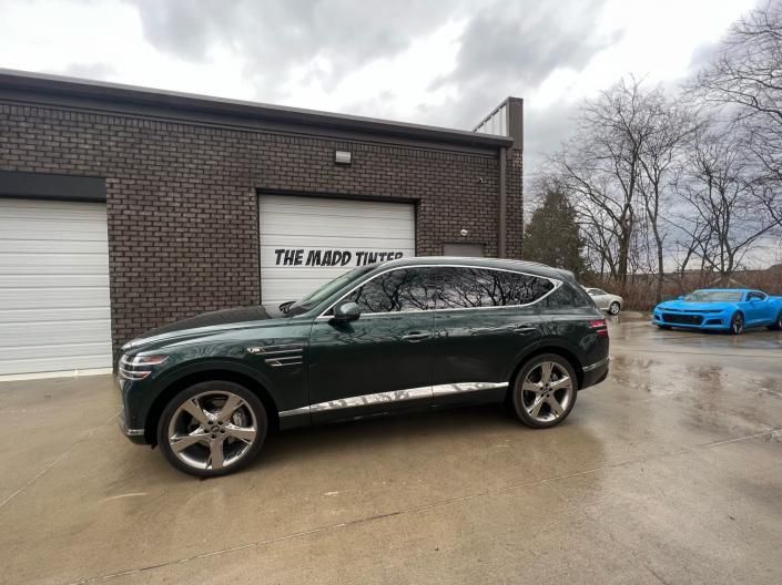 suv window tint