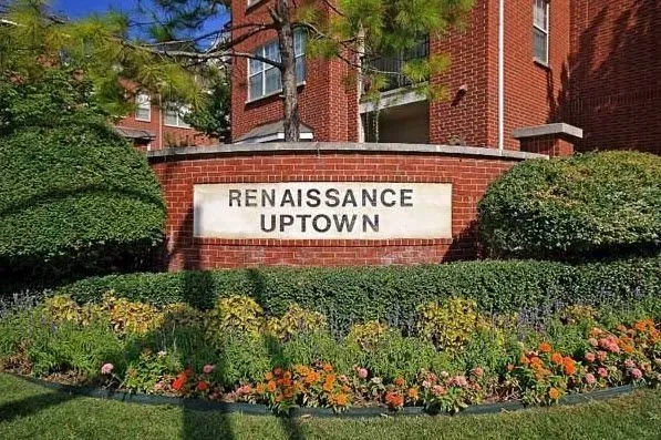 Renaissance Uptown Apartments sign shot