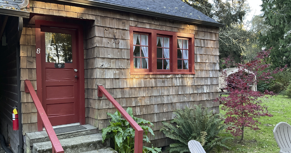Shakti Cove Cottages in Ocean Park, United States