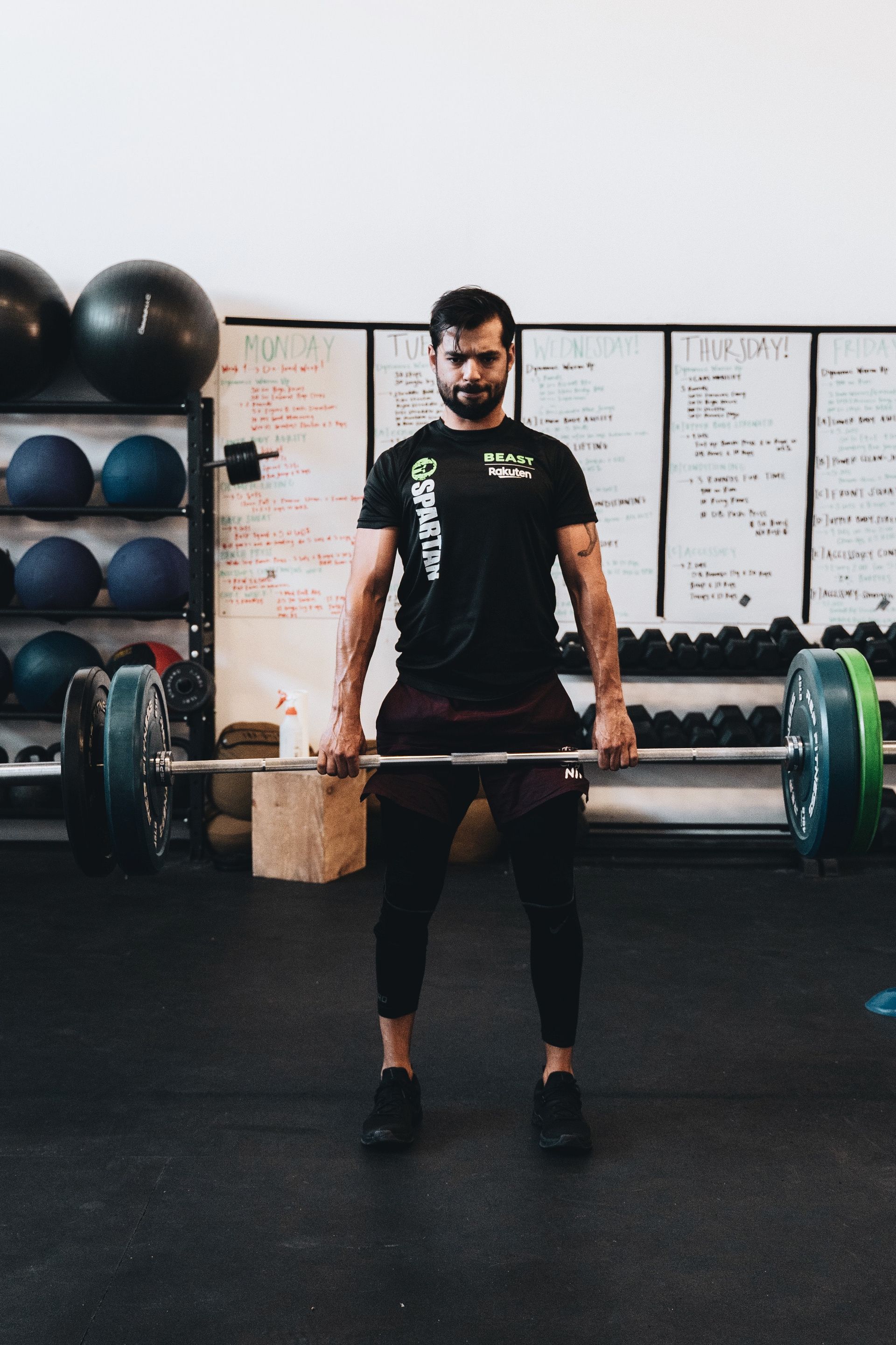 Man lifting weights