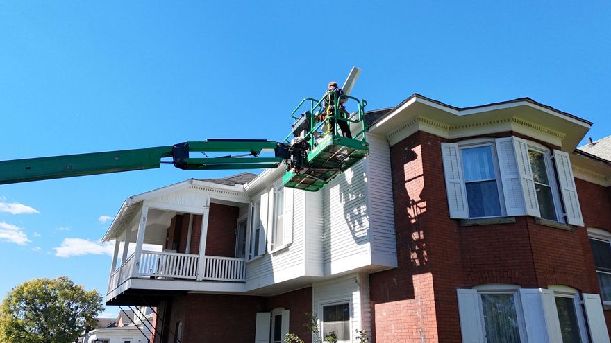 Gutter Cleaning and repair 