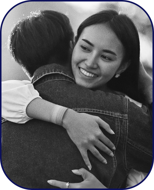 A girl embracing a loved one after a conversation