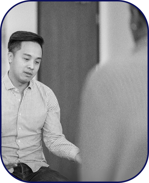 A young man openly speaking to his therapist