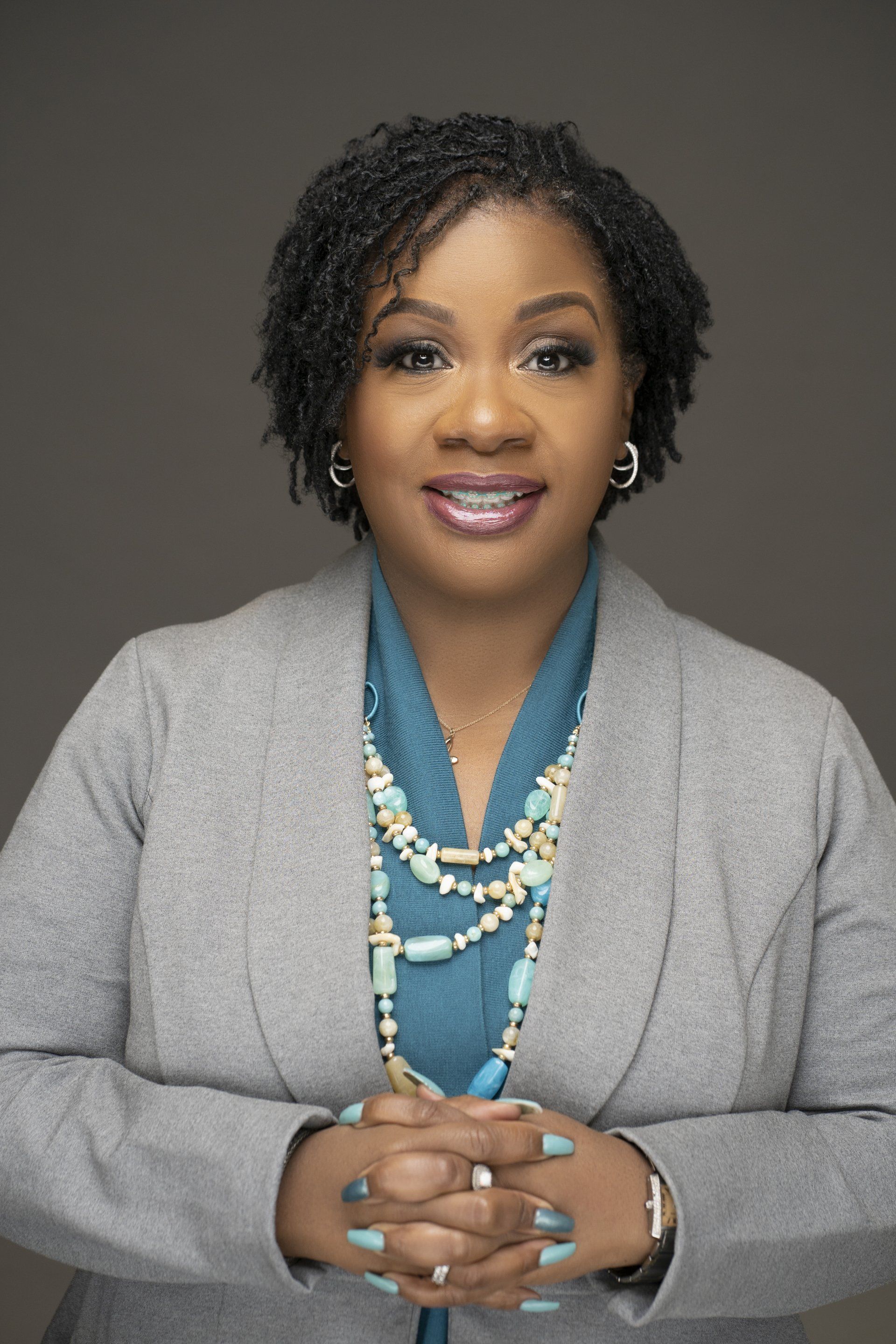 Portrait of Nakia Linzie-Shavers, LCSW