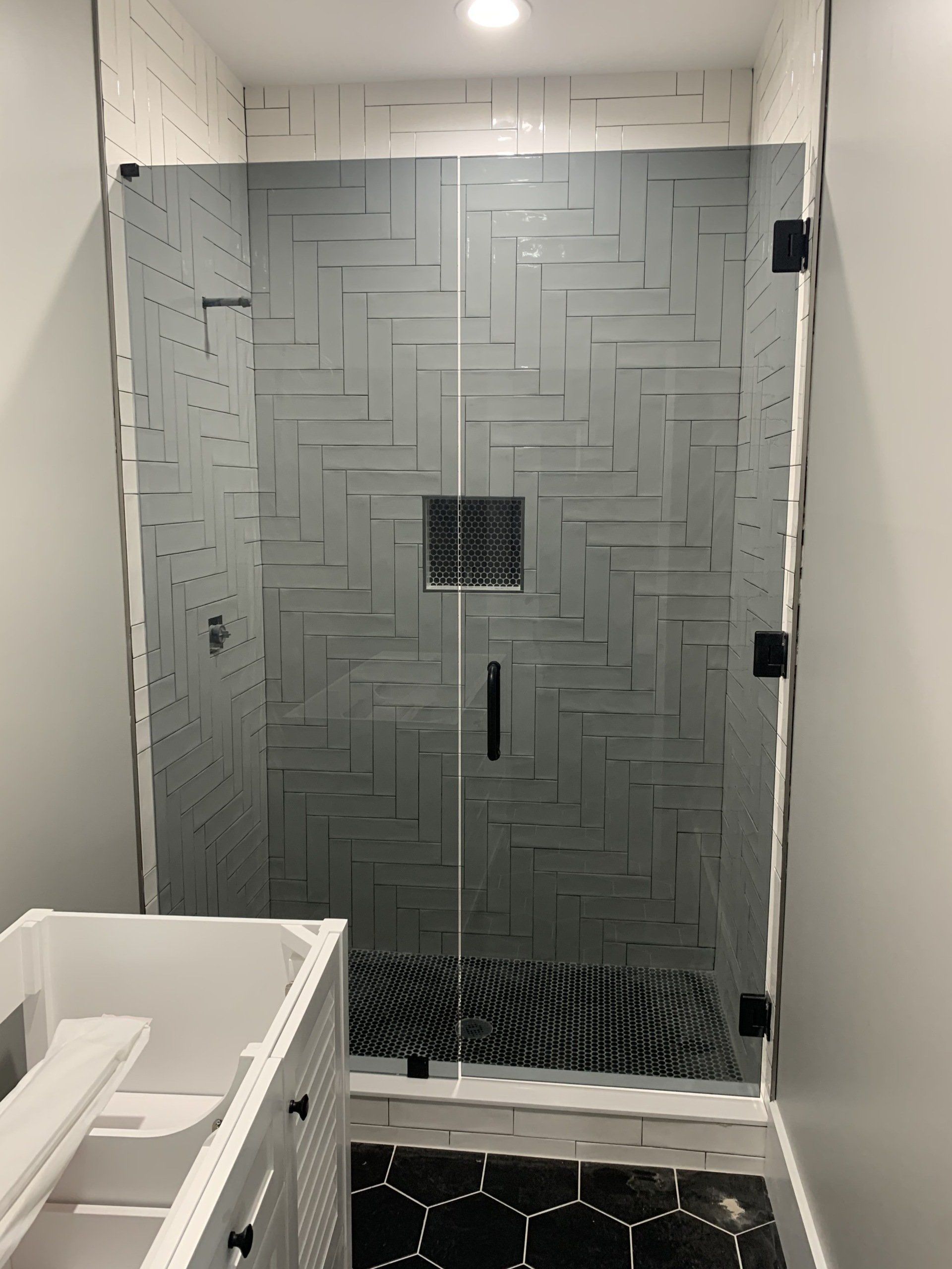 modern frameless design shower