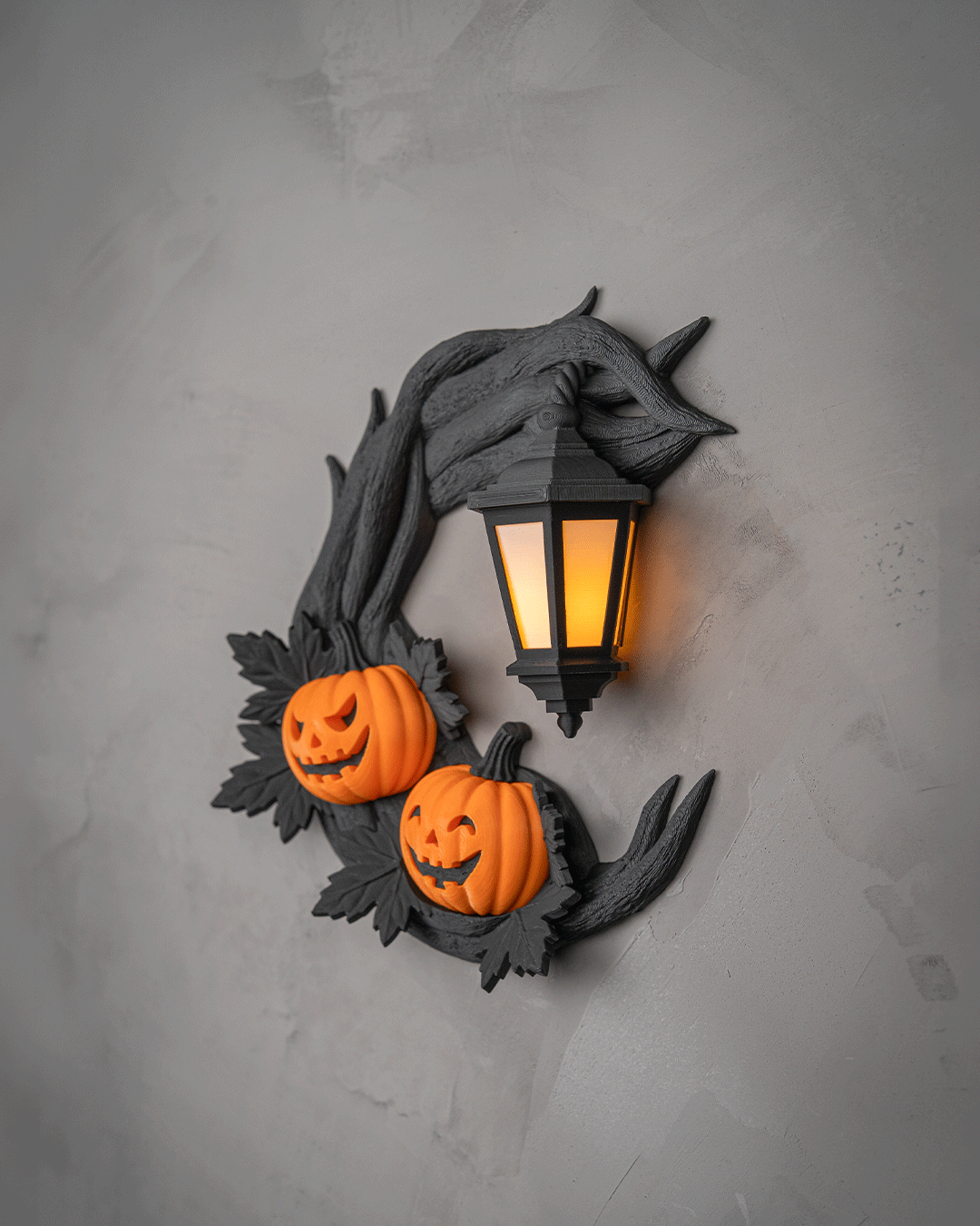 Crescent Lantern - Wreath