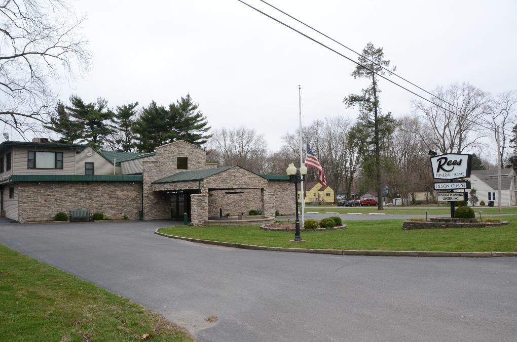 Olson Chapel | Rees Funeral Homes and Cremation Service