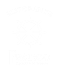 Immagine bianca di un timone di una barca, con testo in alto e in basso.