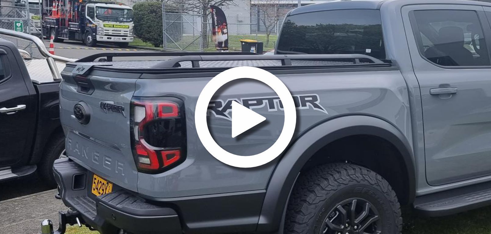 The perfect way to secure your lid load. Download the Fitting Instructions for our Pro Rack Rails.