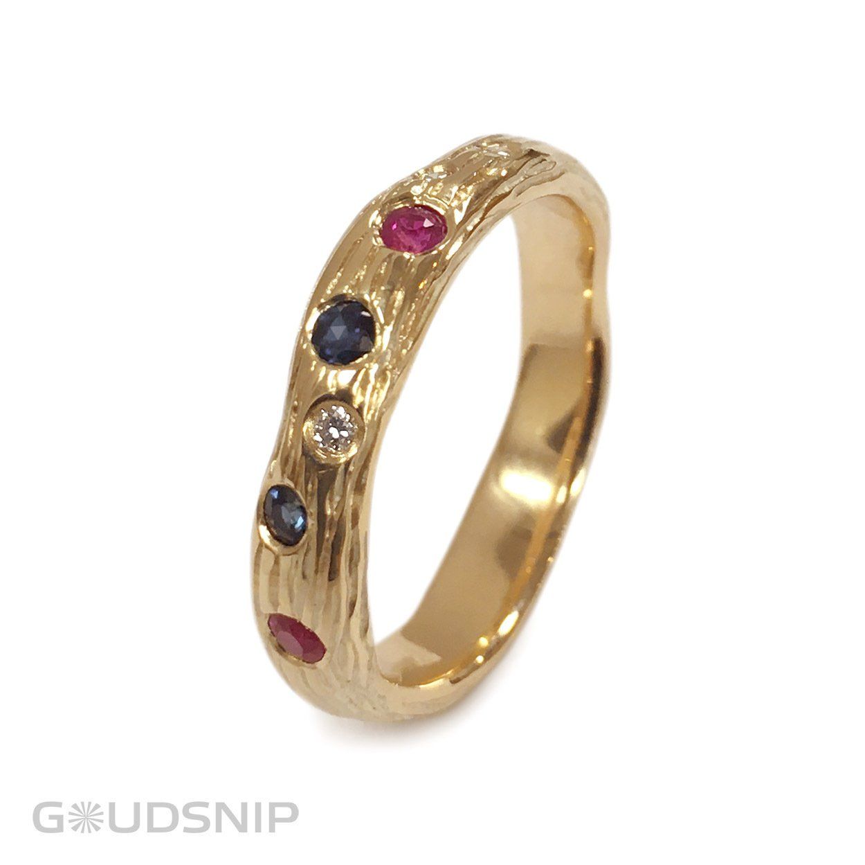 Gouden ring met robijn, saffier en diamant