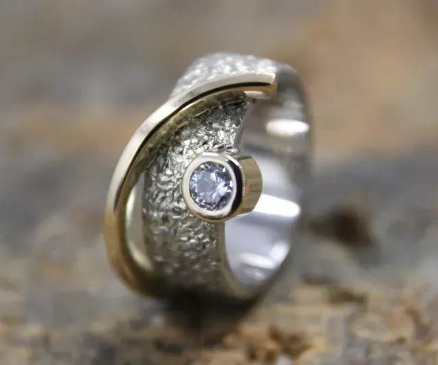 Zilveren gouden ring met diamant