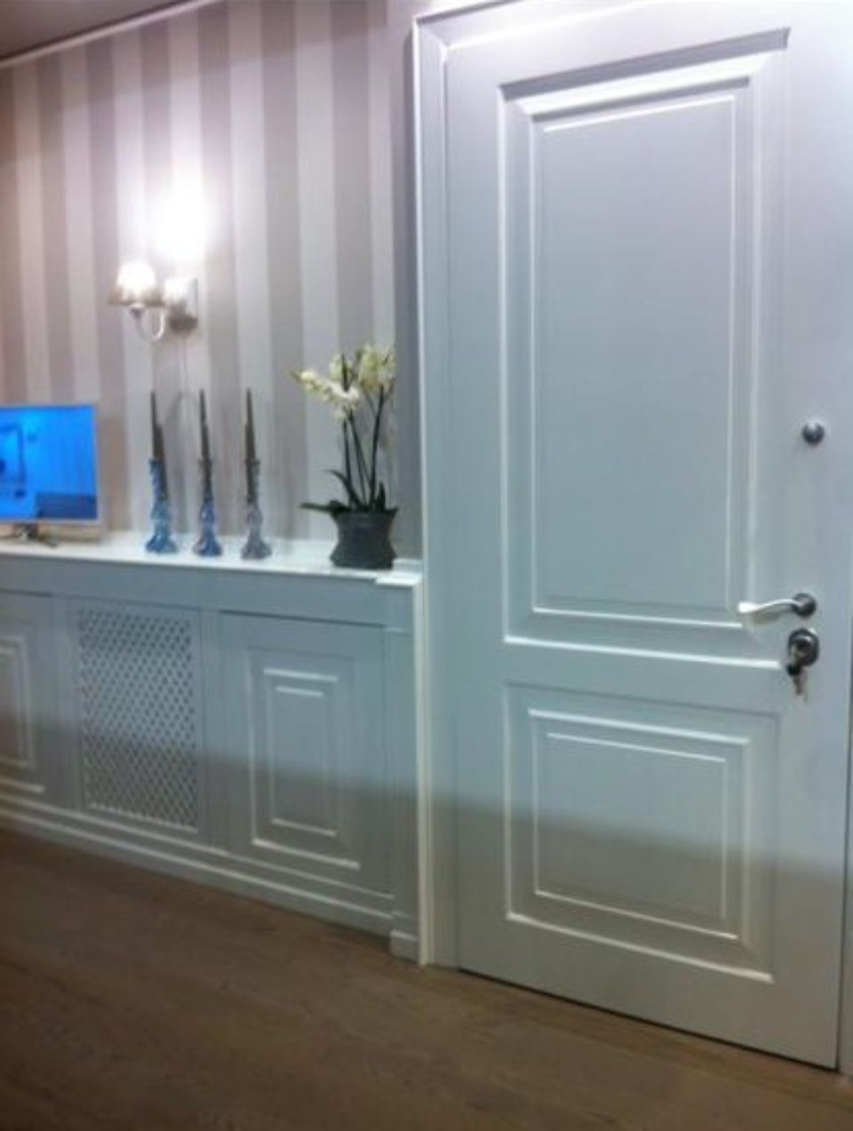 Armored entrance door