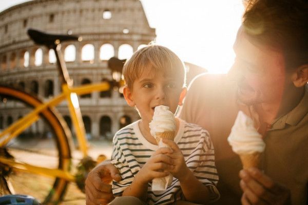 Historic Center Electric Bike Tour with Gelato.
