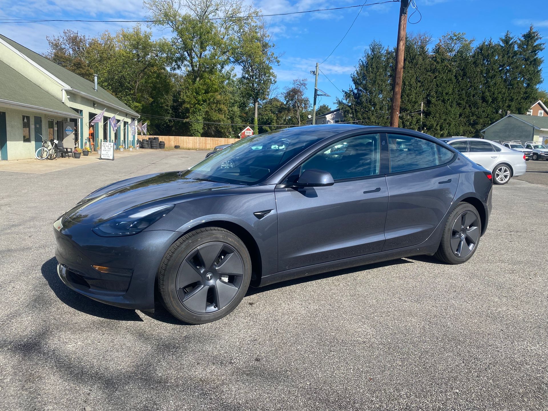2023 Tesla Model 3 Base