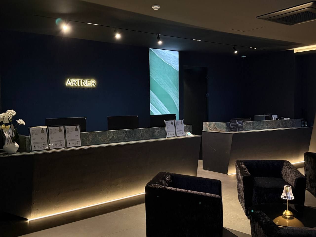 ARTNER Cheongdam body contouring clinic interior, Gangnam, Korea
