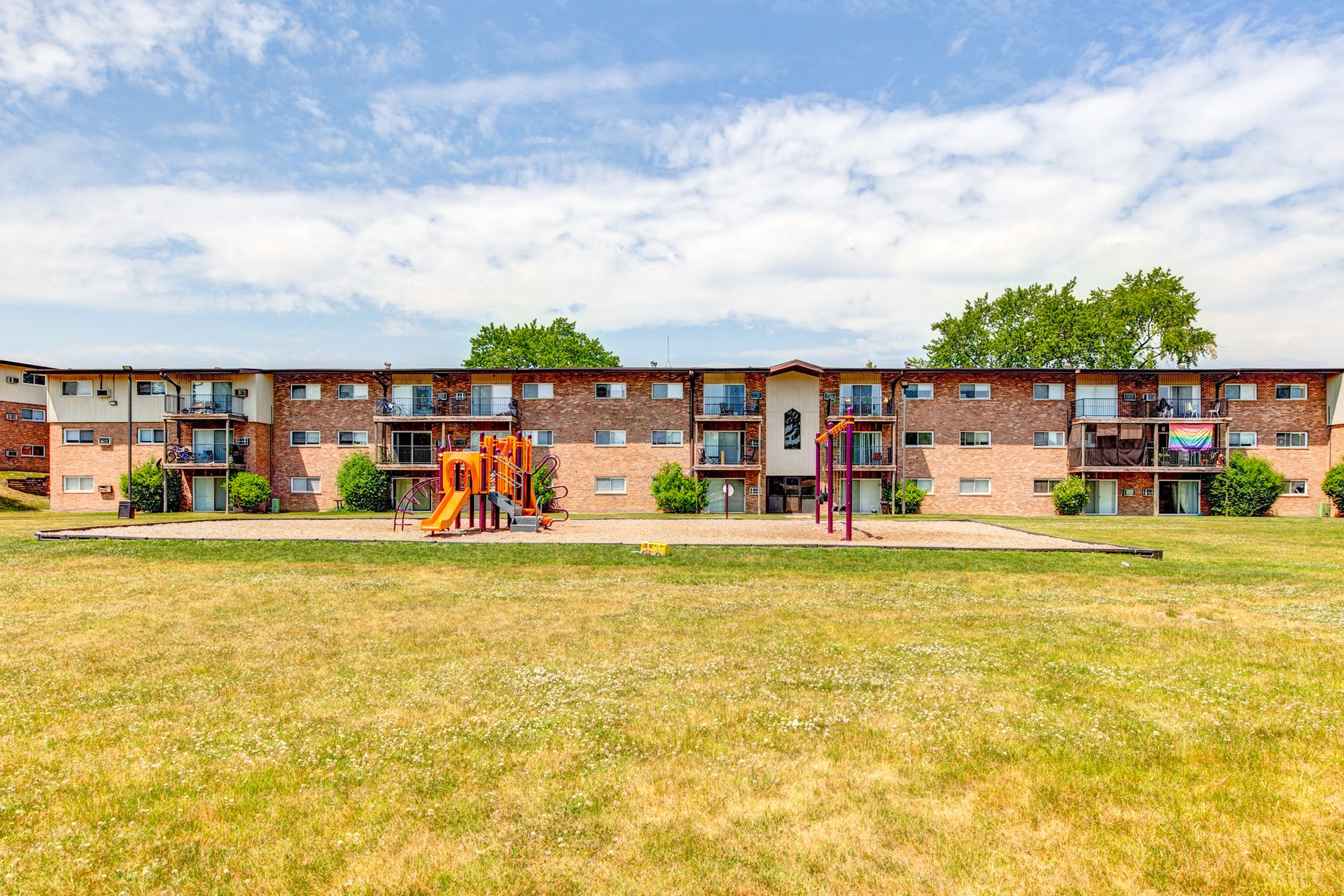 Willow Hill Apartments Apartments in Justice, IL