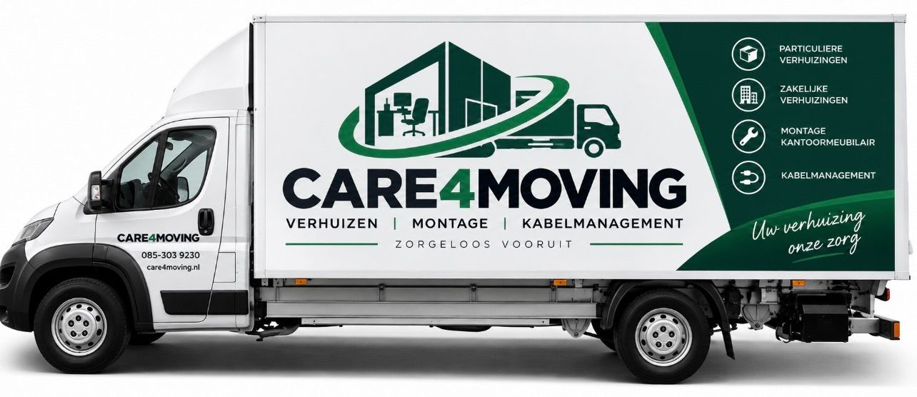 Verhuiswagen met het CARE4MOVING-logo in groen en wit op de zijkant.