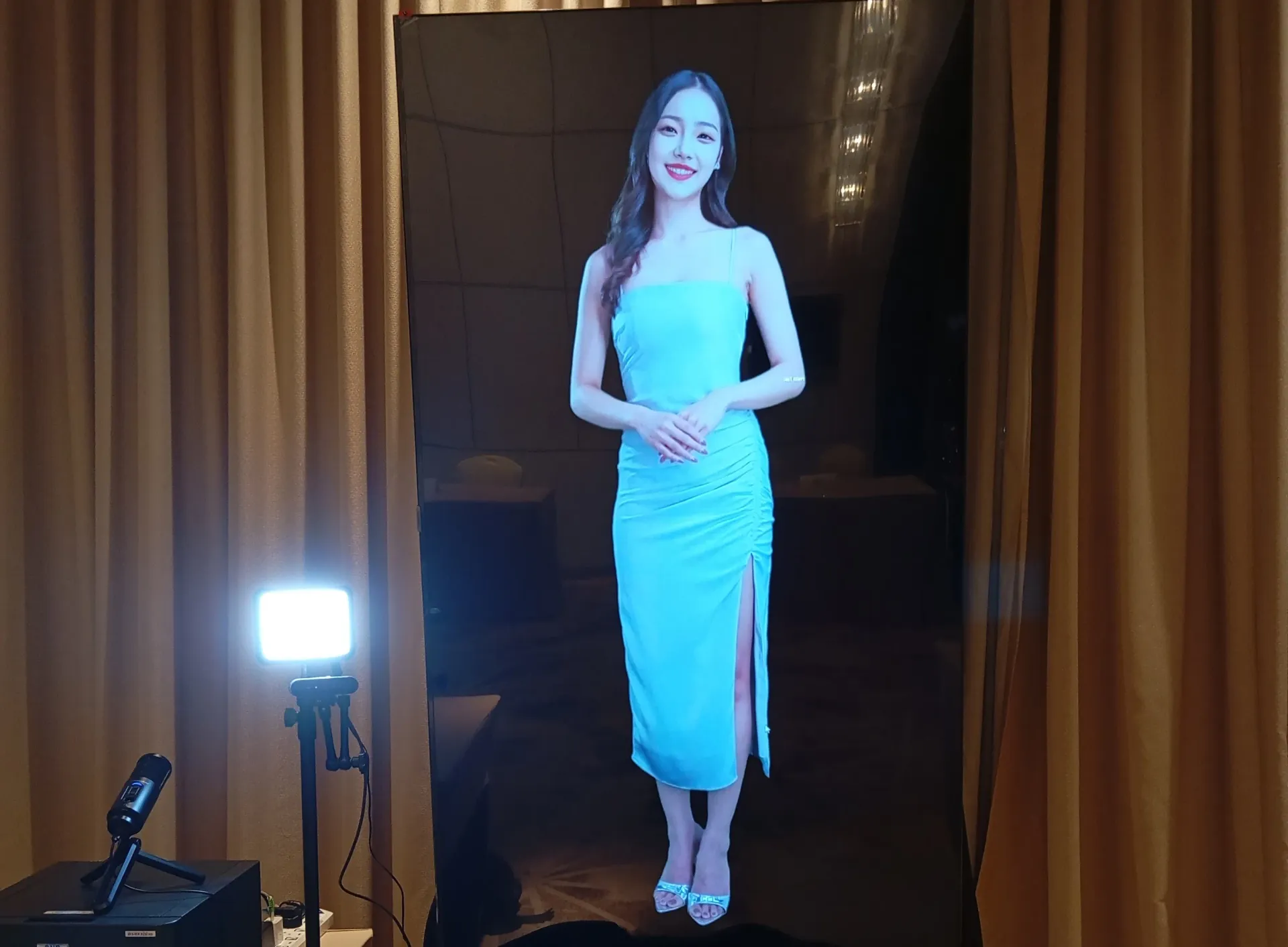 ผู้จัดงาน หรือ ออร์กาไนเซอร์ สามารถปรับแต่ง MC งาน Event แบบ AI อย่างไรได้บ้าง ?