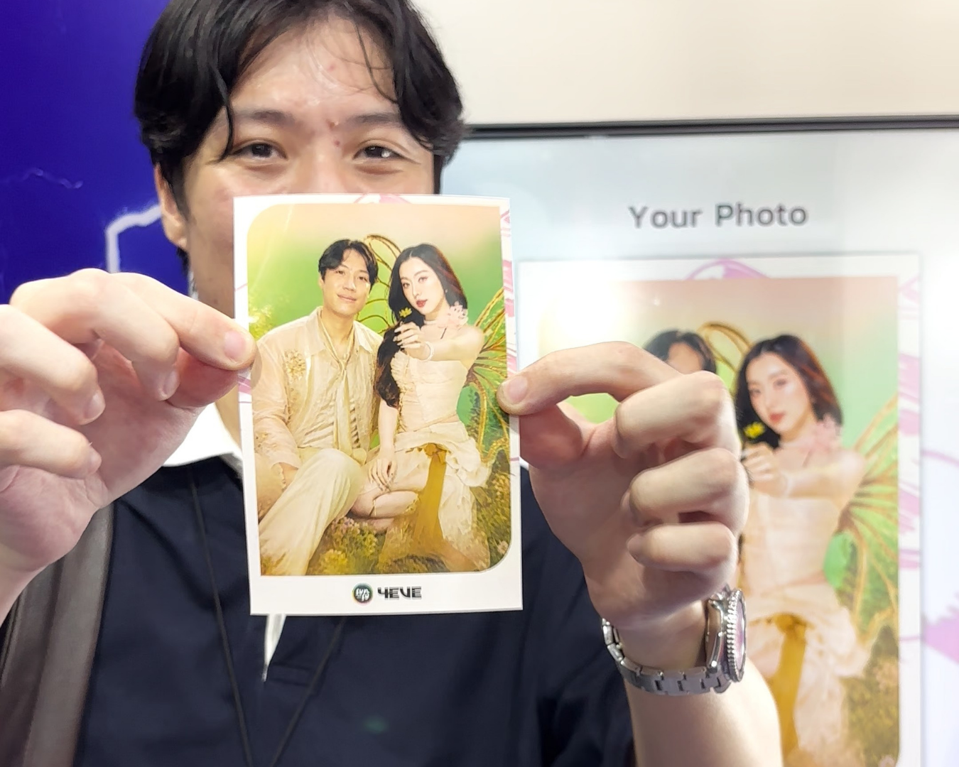 ภาพพรินต์ AI คู่ศิลปิน 4EVE
