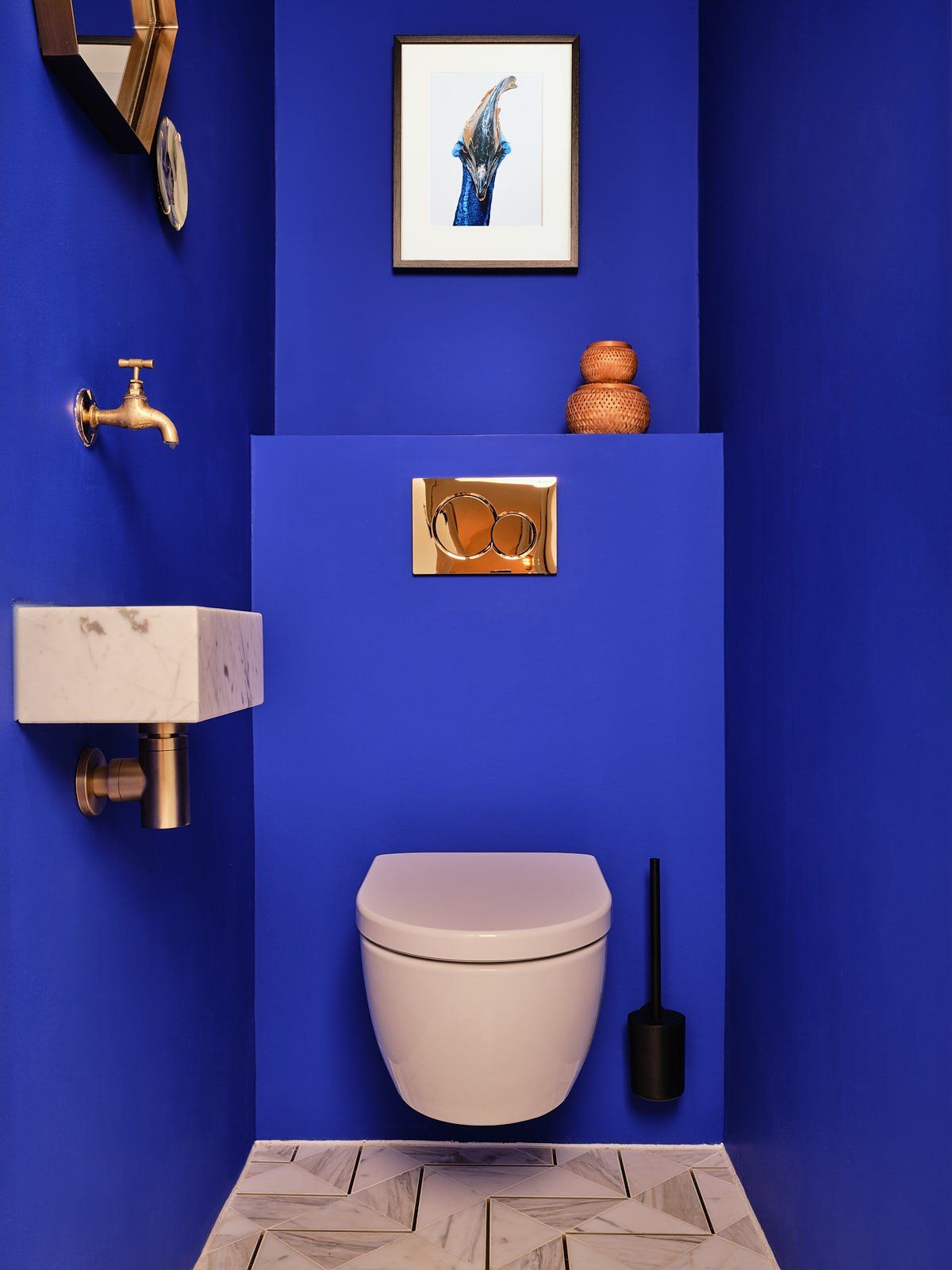 toilet