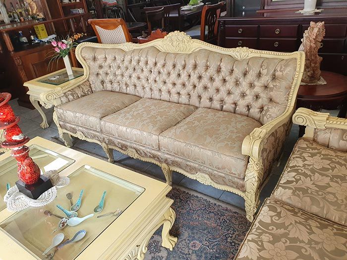 Muebles Finos D'Omaña