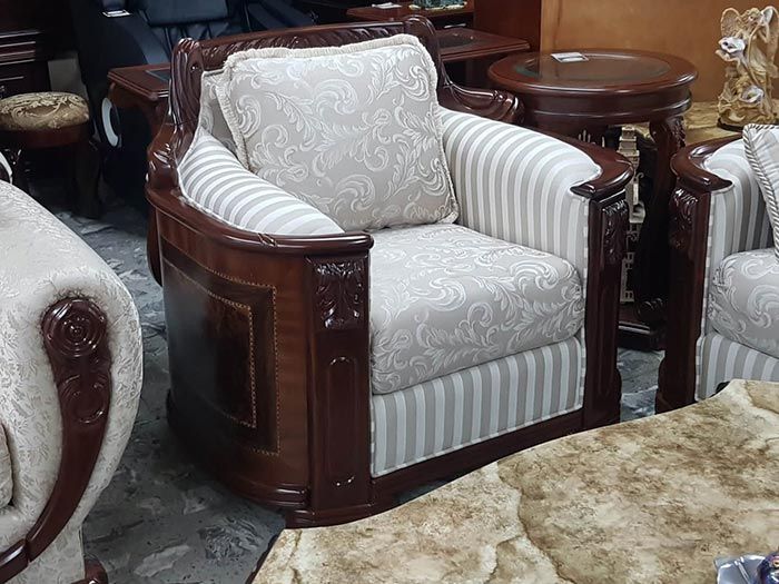 Muebles Finos D'Omaña