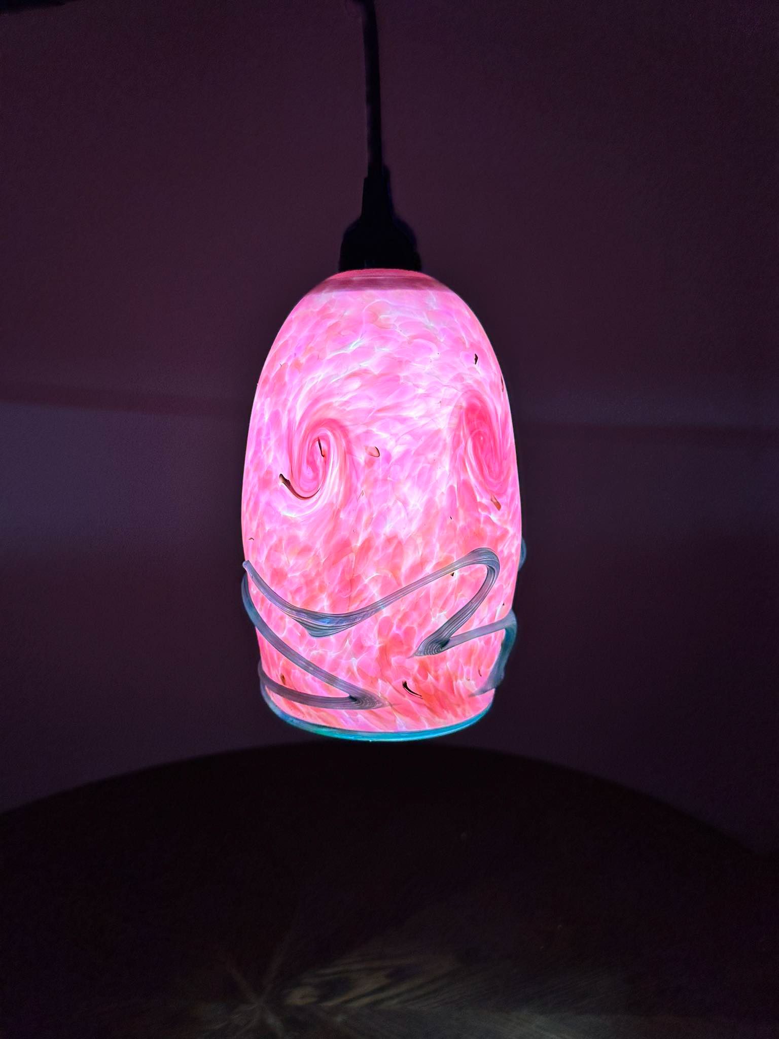 handblown-glass-pendant-lighting-salado-glassworks