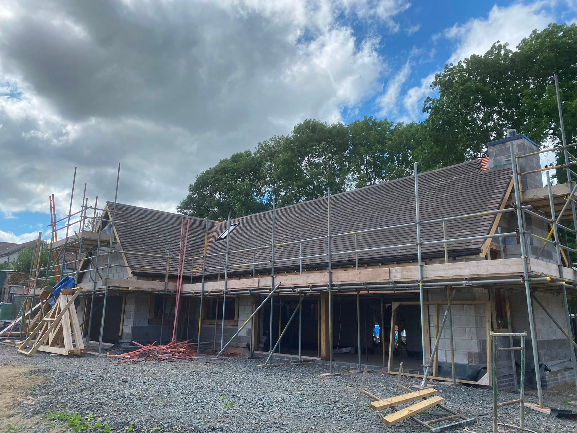 Quality tiled roofing workmanship by a local Oswestry roofer