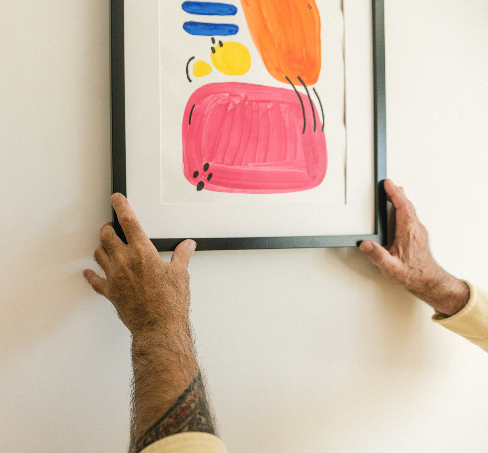 ART HANGING