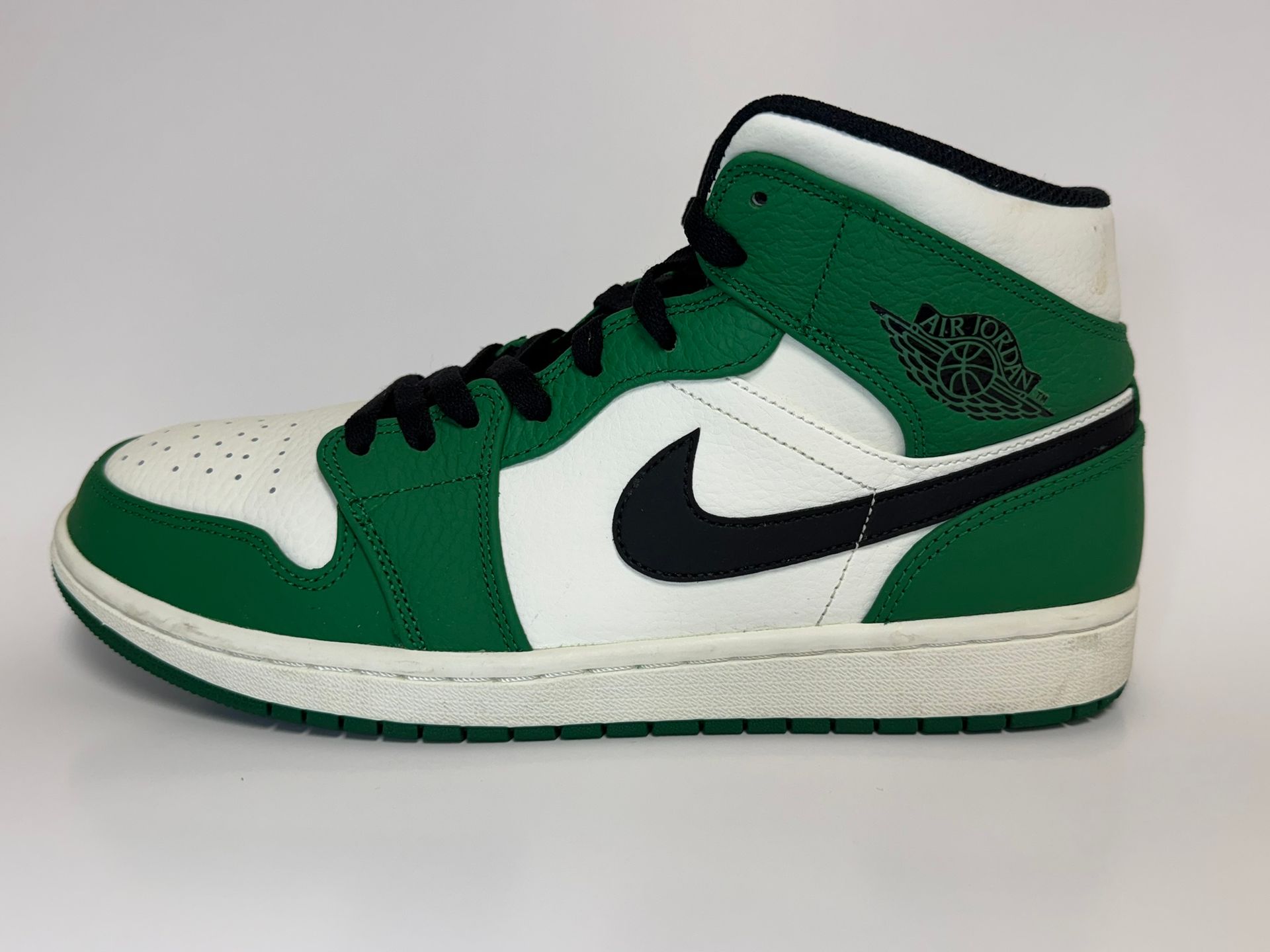 Nike Air Jordan 1 - Mid - Pine Green