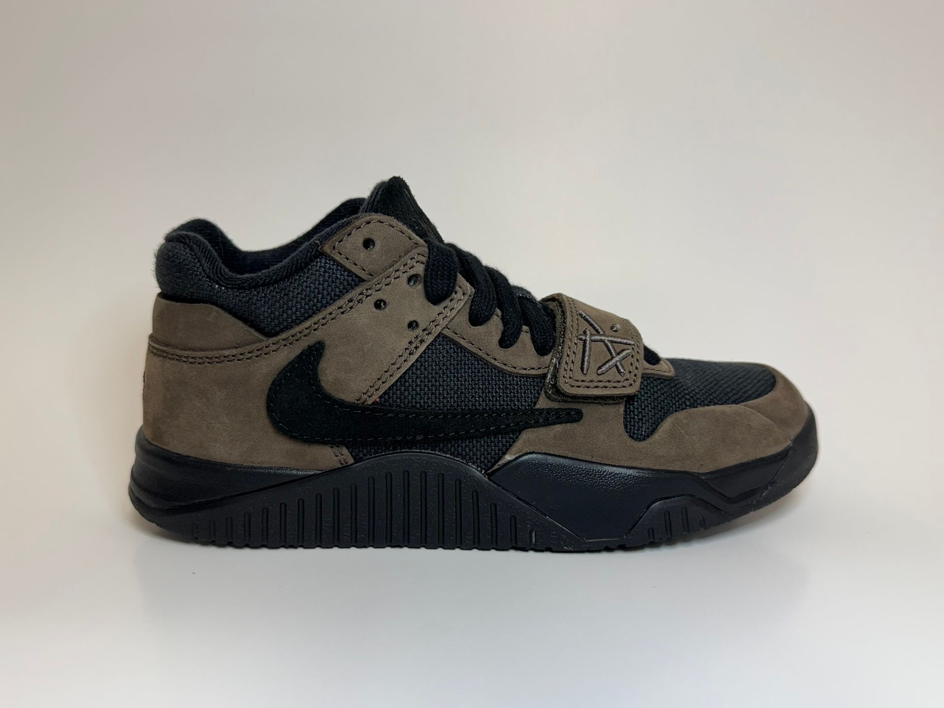 Nike Air Jordan x Travis Scott - Jumpman Jack TR - Dark Mocha