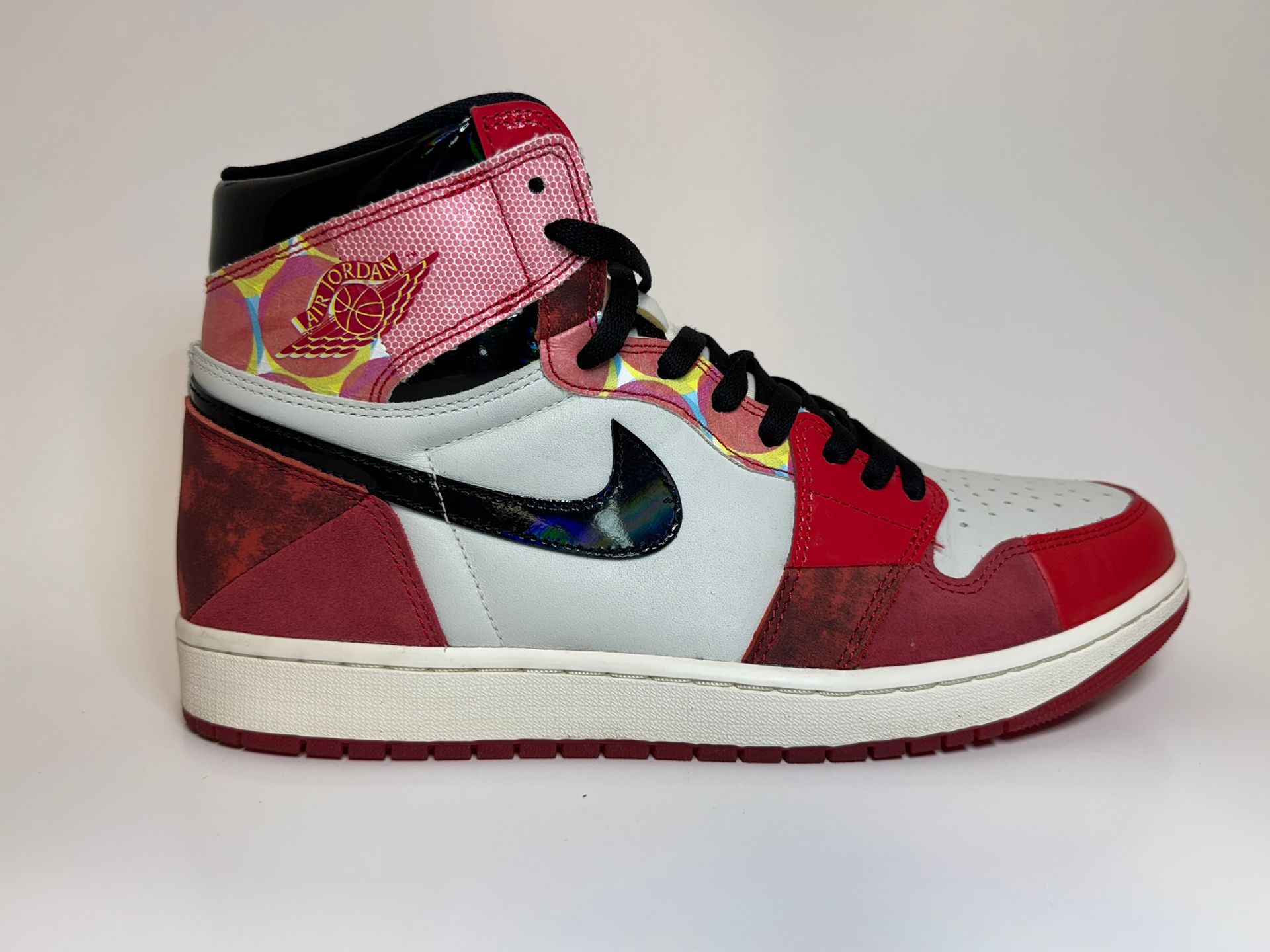 Nike Air Jordan 1 High OG - Spider-Man Across THE Spider-Verse