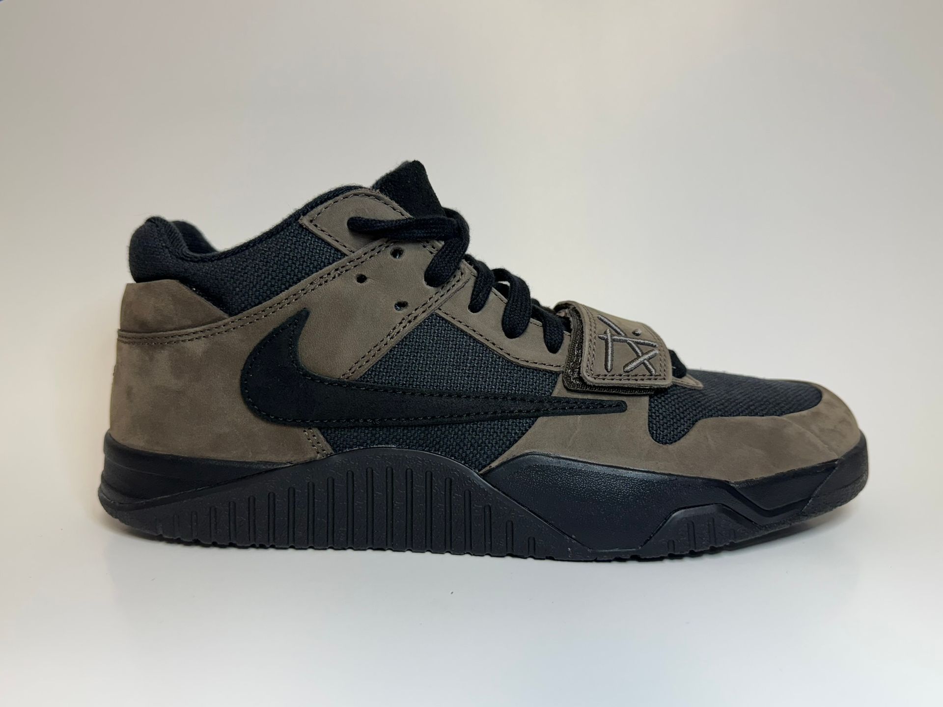Nike Air Jordan x Travis Scott - Jumpman Jack TR - Dark Mocha