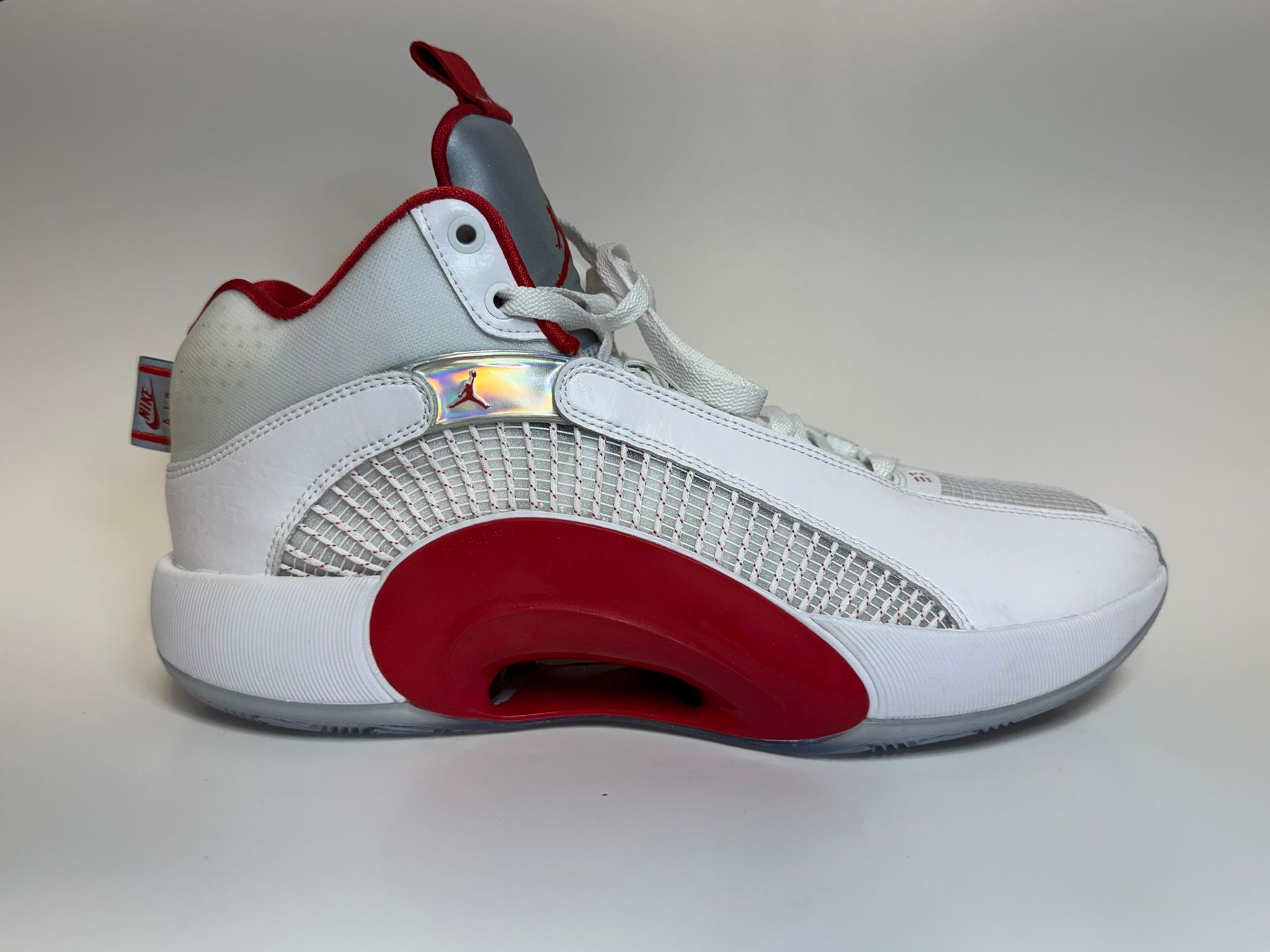 Nike Air Jordan XXXV - Fire Red