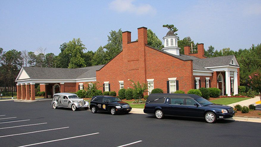 Hart's at the Cupola | Macon Funeral Home | Macon, GA 31210