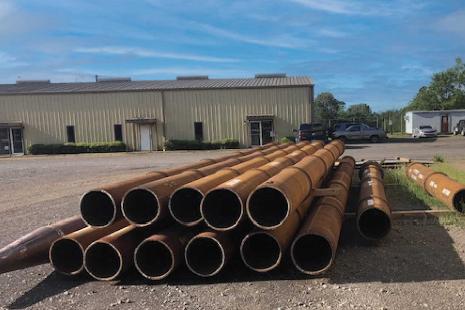 CladPipe - cladded wear pipe - cladded hardfaced pipe - abrasion resistant pipe
