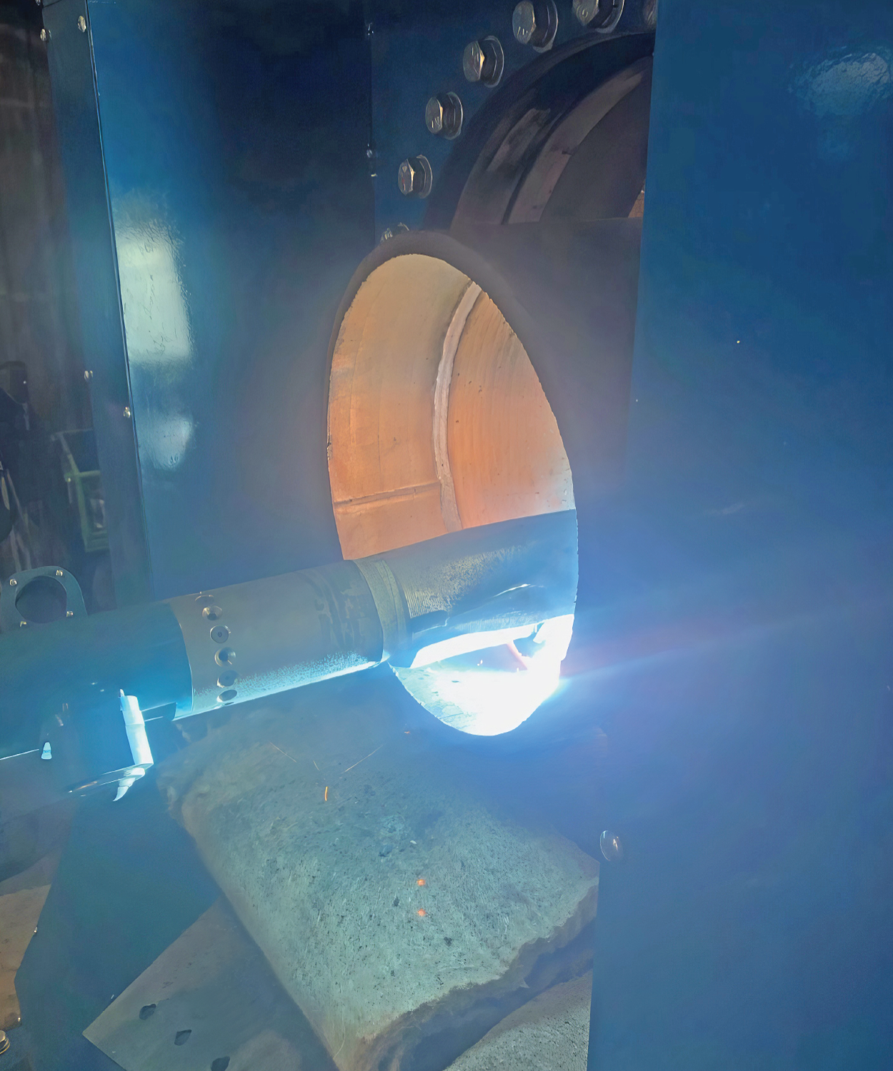CladPipe - cladded wear pipe - cladded hardfaced pipe - wear resistant pipe