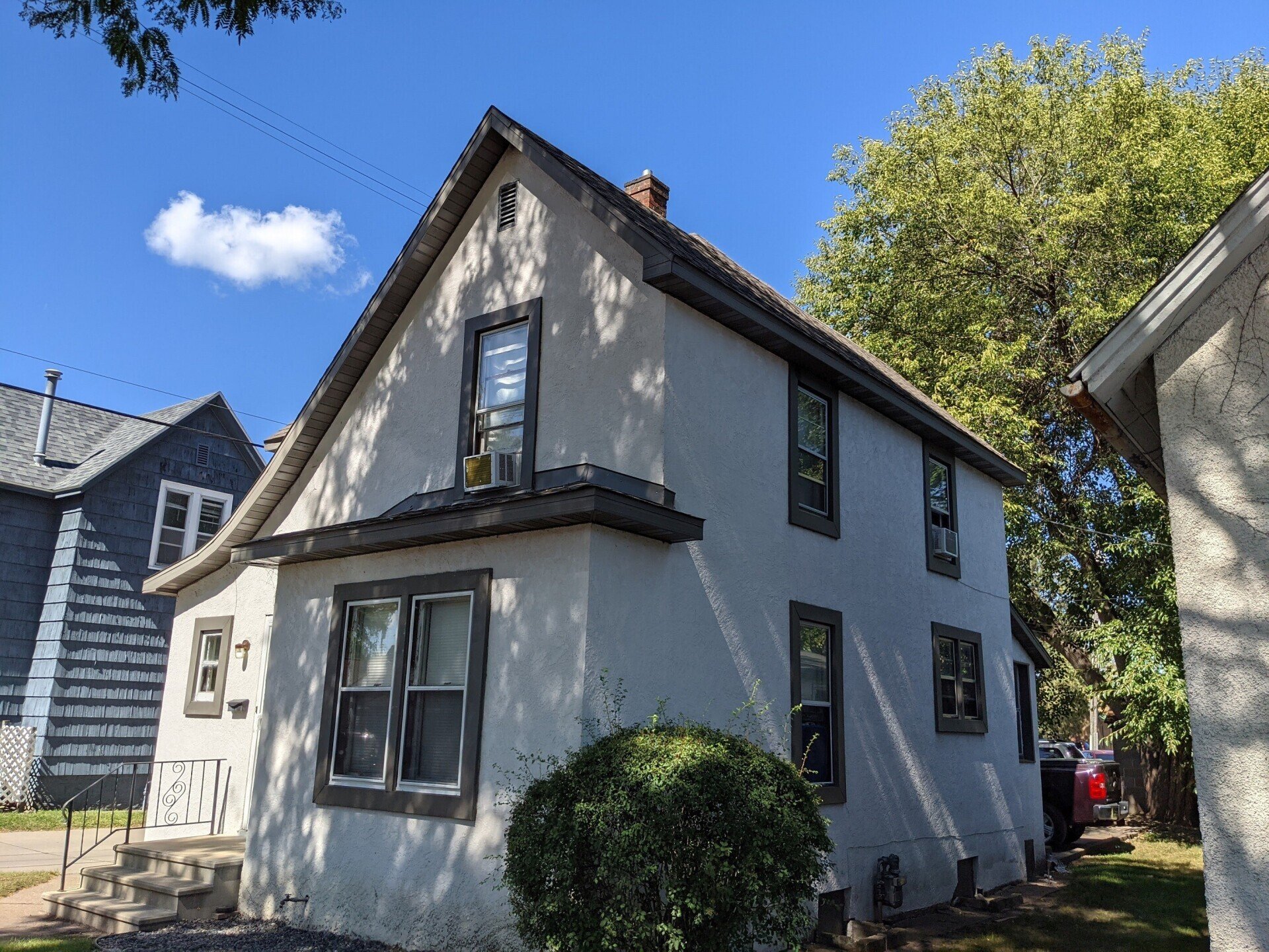 View Student Housing & Rentals La Crosse, WI Benson