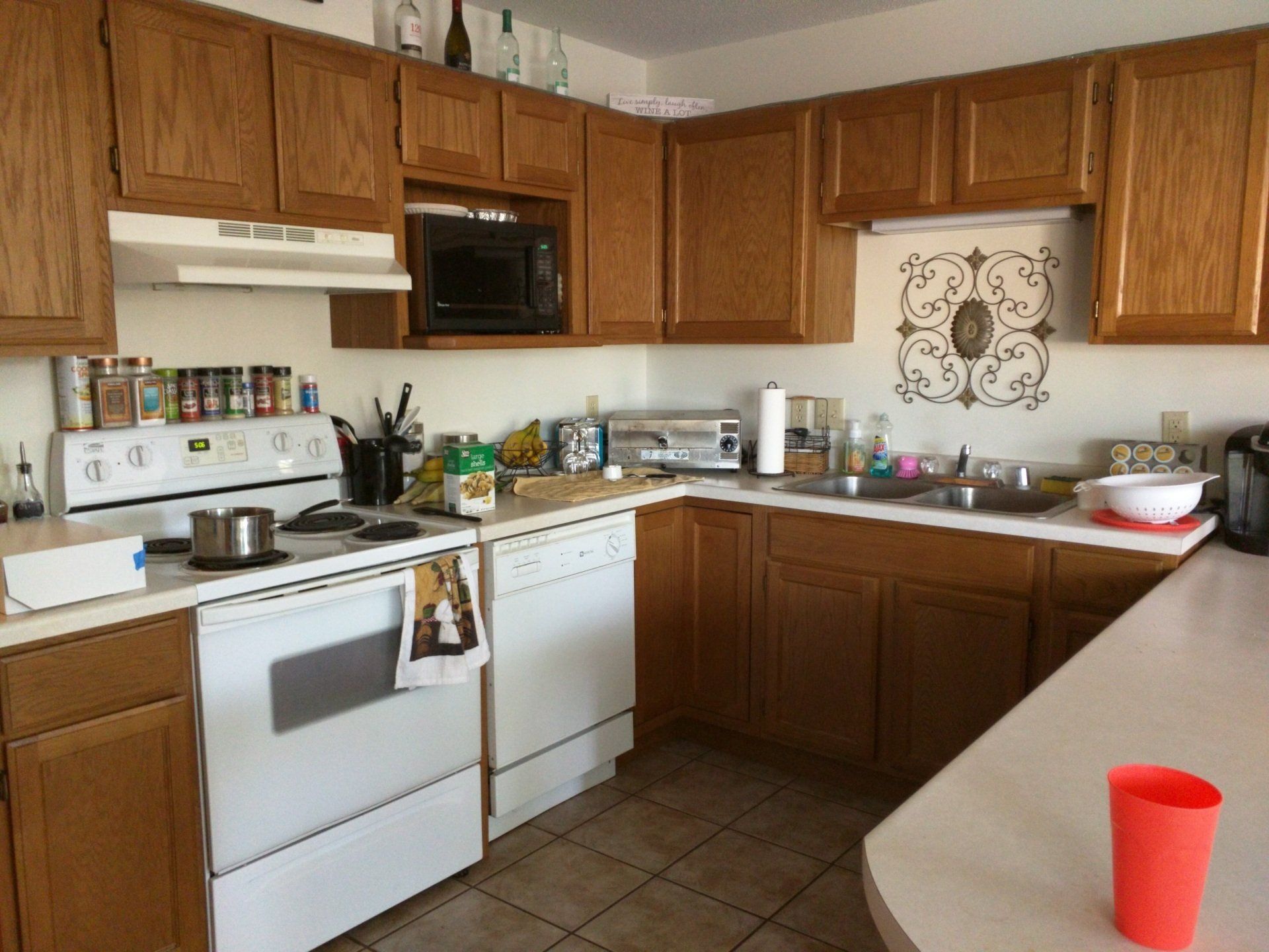 1122 Vine