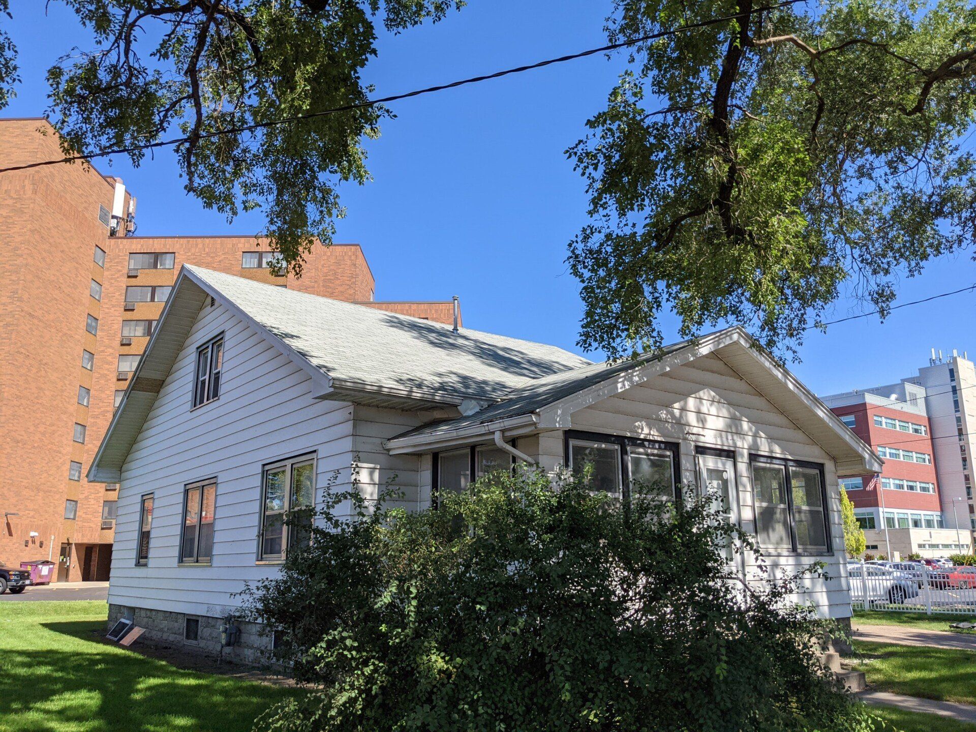 1211 Pine St
