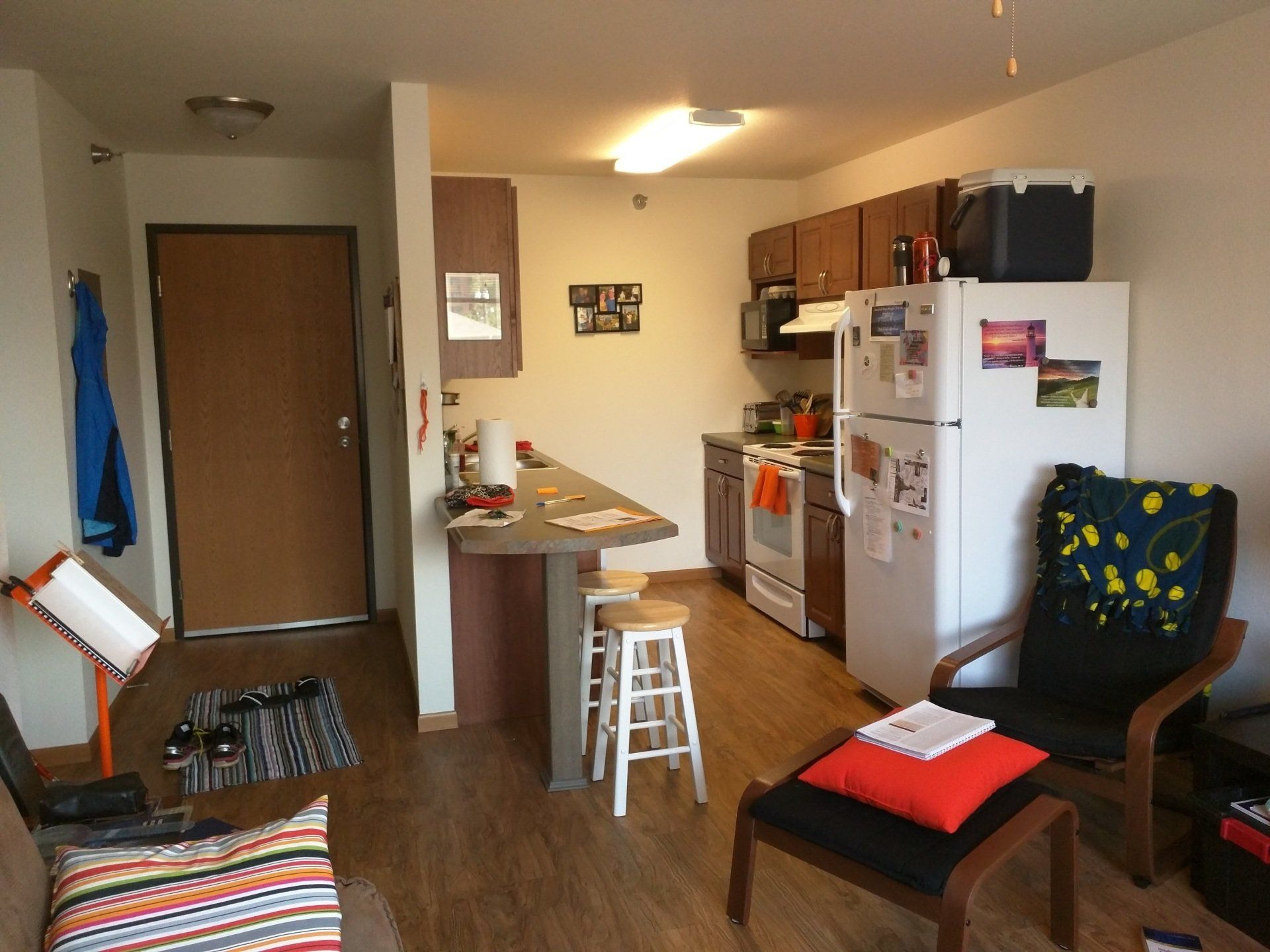 1225 Vine St.