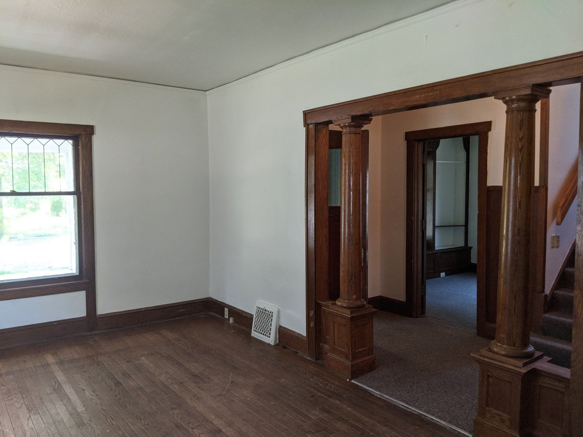 1615 Main St
